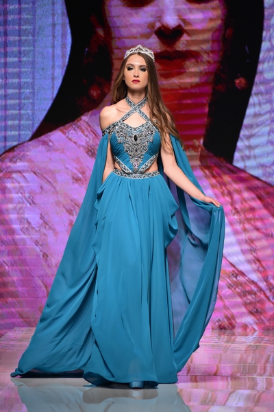 Manal Ajaj Fashion Show at Four Seasons Beirut  